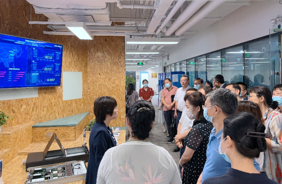 北京市“两区”建设联合调研组参访百望云