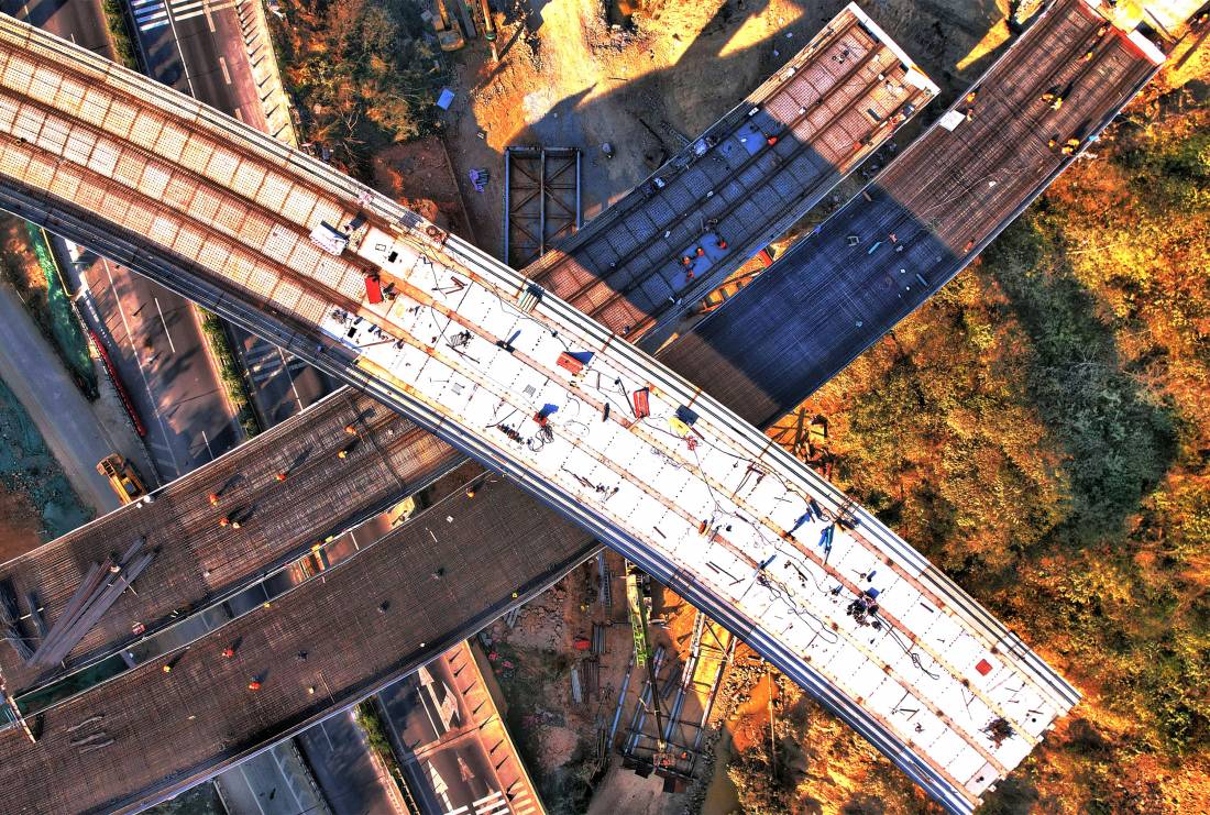 3.隆林委乐至革步高速公路一期工程建设现场.jpg