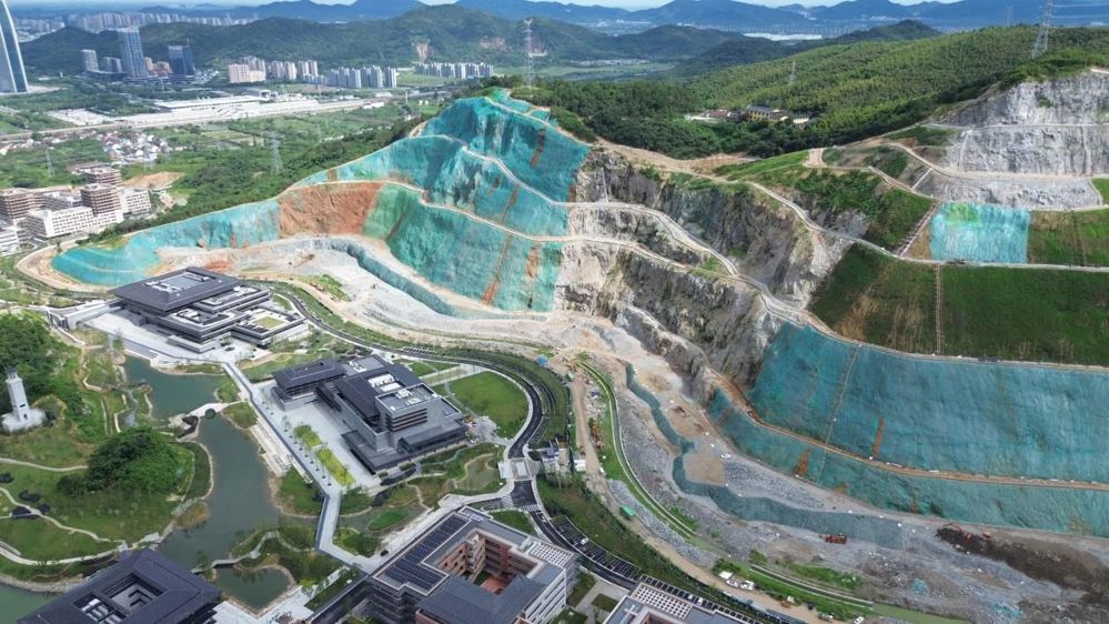 3db505073a569e2312b1f9841cecd432