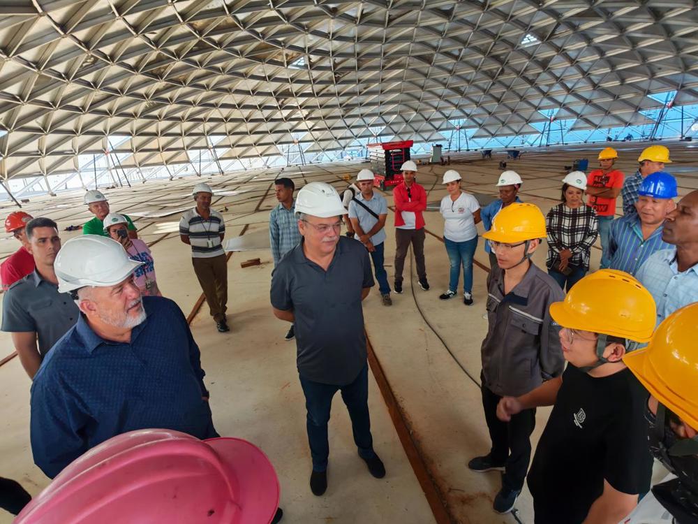 古巴马坦萨斯原油战略储备库项目古巴总理现场参观交流1