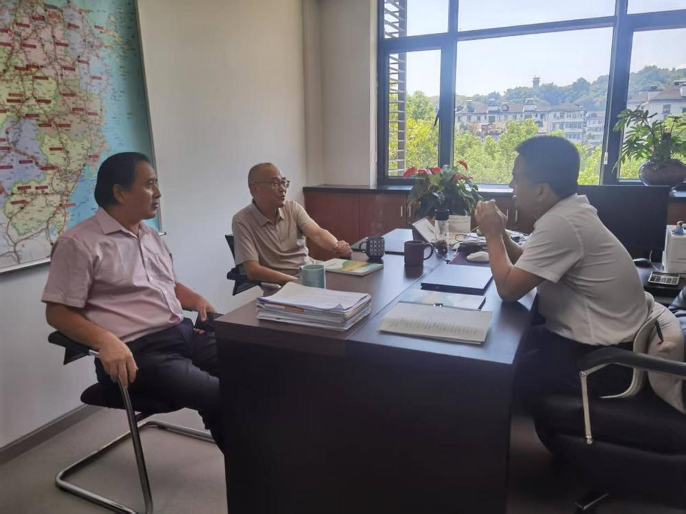 29b3fa3a08e91eec45b054b3a6180823