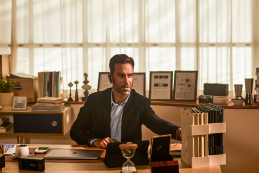 电话同传破局跨语言沟通，时空壶W4Pro解锁全场景商务新体验