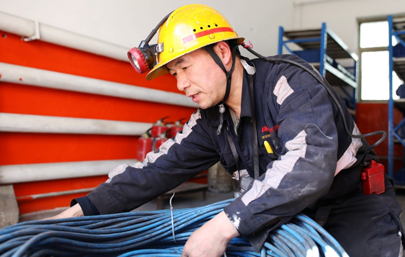 20251219094405_37476