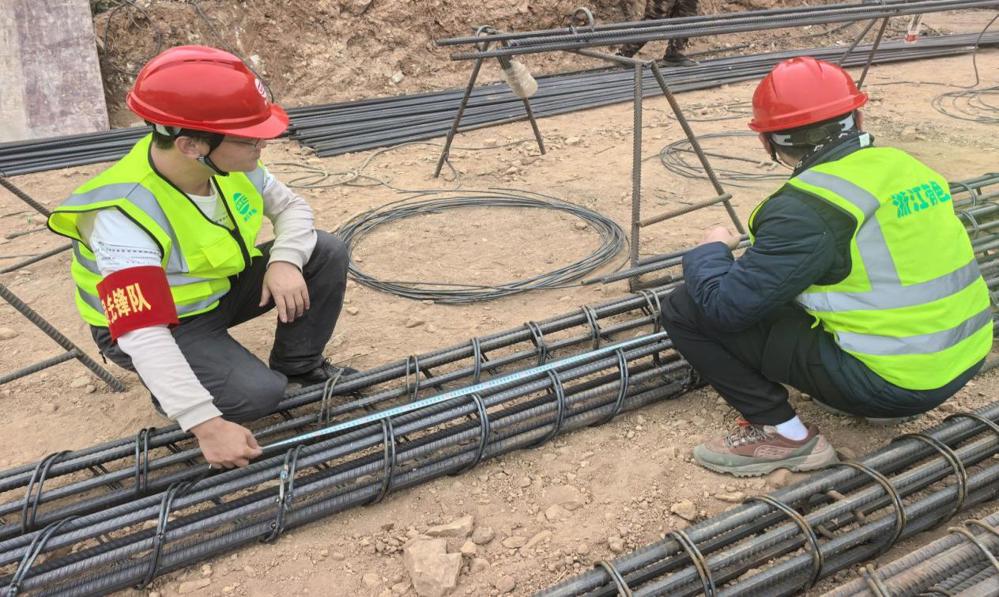 41cc0c59e75b602152722978a0ba3613