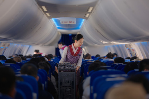 南航集团春运计划执行航班超12.6万班次