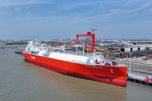 我国首艘18万立方米液化天然气运输船建造完工