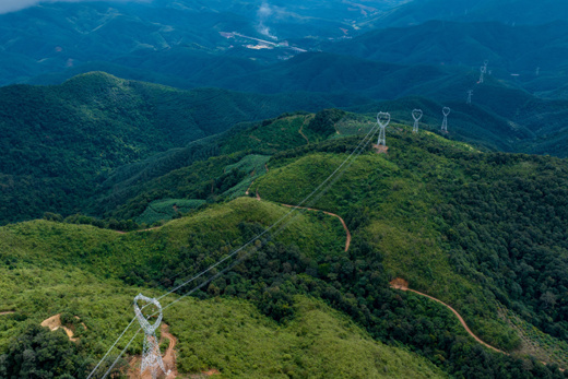 我国首个500千伏跨境交流联网工程投产