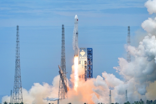 长十乙首飞成功 我国首次实现运载火箭可控回收