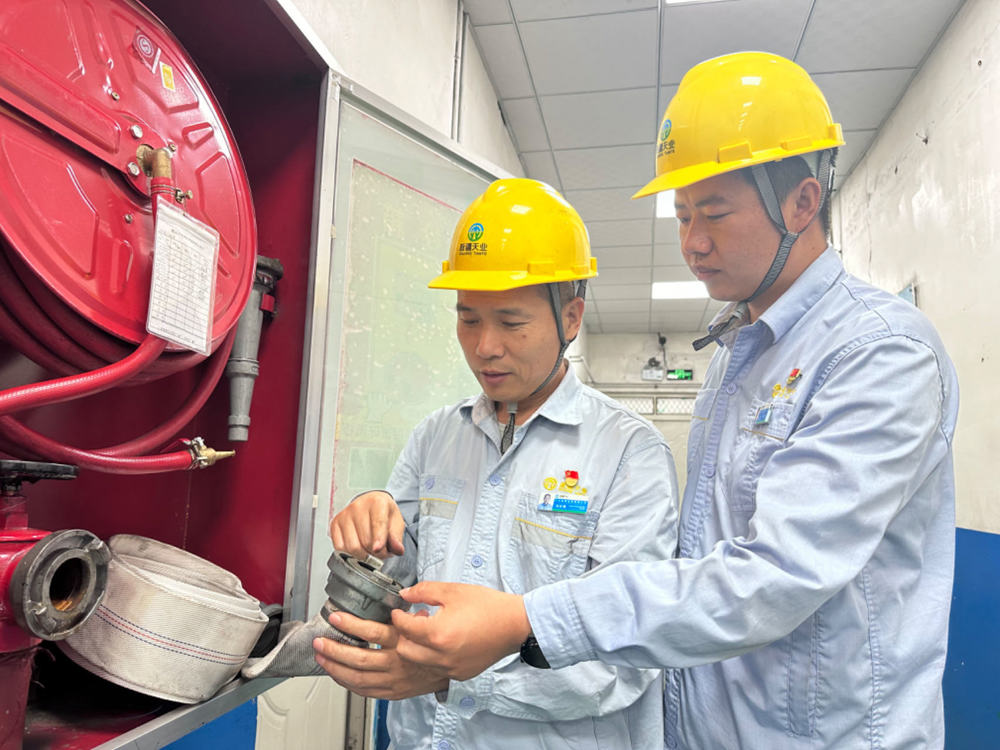 新疆天业能源管理公司开展消防系统拉网式排查