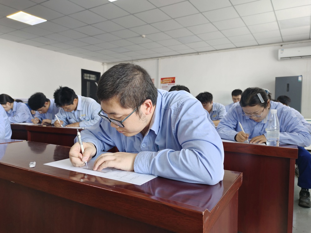 以赛促学练技能 精研工艺启新程 —— 天业汇祥乙醇厂开展工艺流程图绘制技能大赛 (2)