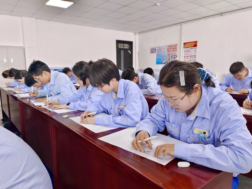 以赛促学练技能 精研工艺启新程 —— 天业汇祥乙醇厂开展工艺流程图绘制技能大赛 (1)