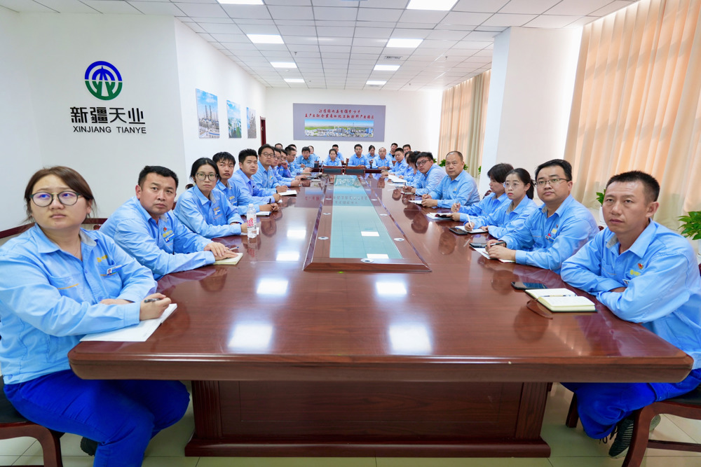 图为：培训现场